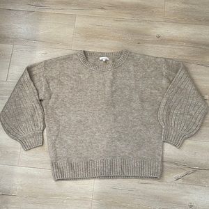 Womens Soft Beige MAX studio sweater
